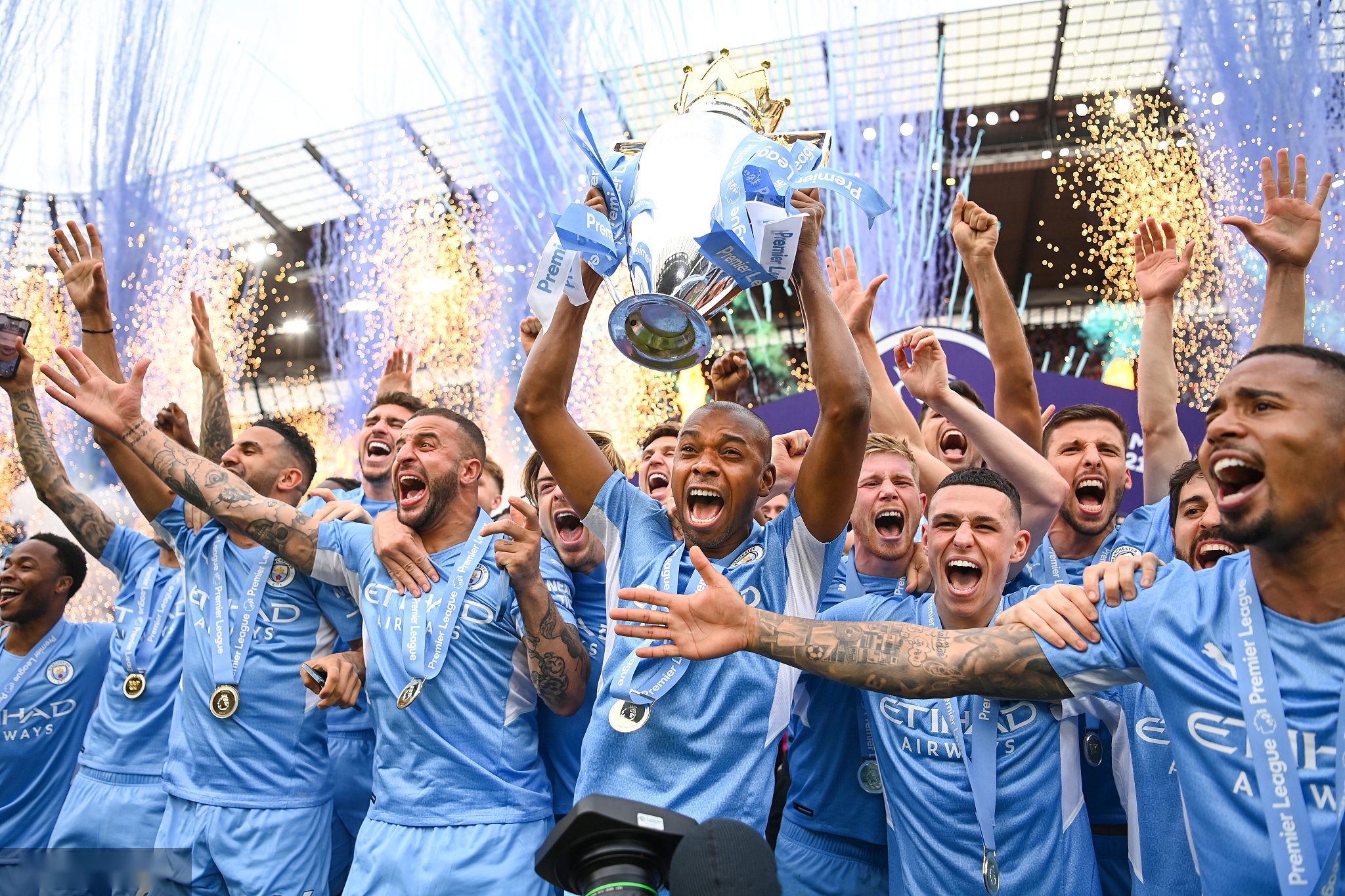 一名相当不 一名相当不